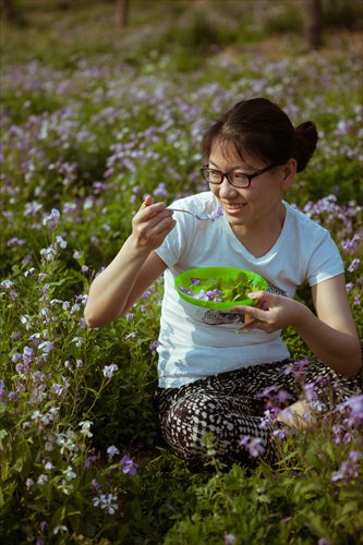 Converts of the caveman lifestyle advocate eating and exercising in ways that replicate how people in the Neolithic era might have. (Photo: GT/Li Hao)