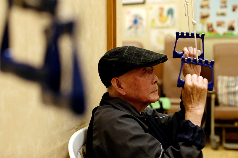 HK's care system struggling to cope with aging population